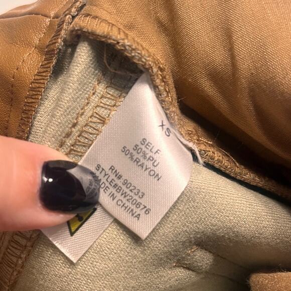 PacSun Tan '90s Faux Leather Pants XS - Picture 8 of 12